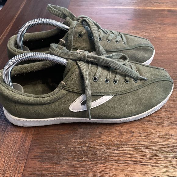 Mens Tretorn Lace-Up Casual Sneakers Nylite Suede Green sz 9 - Picture 3 of 8